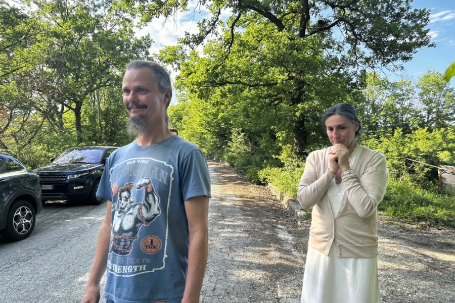Il Papa risponde ai genitori della Famiglia nel bosco, ‘prego per voi’