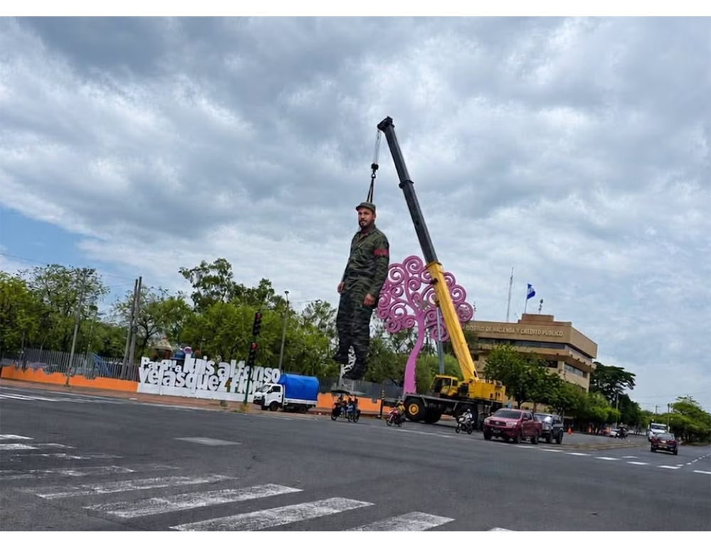 In Nicaragua una gigantesca statua di Fidel Castro per i 100 anni della nascita