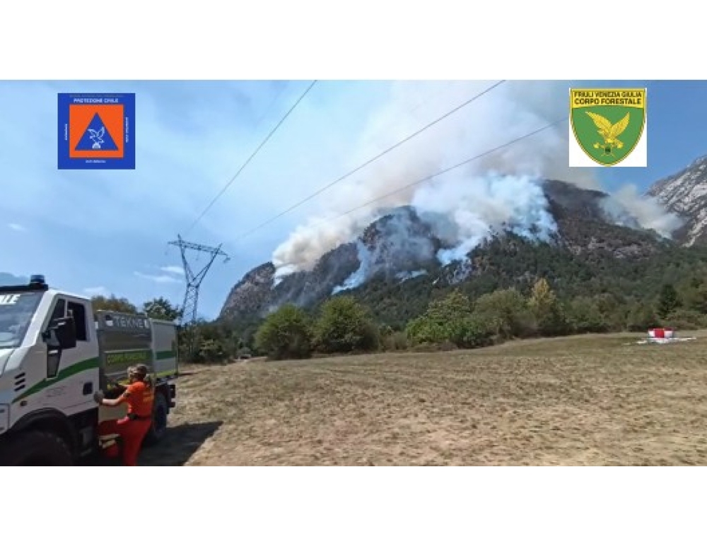 Incendio sui monti del Friuli, rinforzi dalla Slovenia