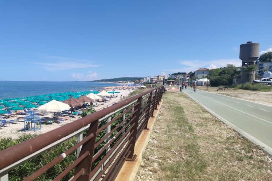 Colpito da un pugno sul lungomare di Fossacesia