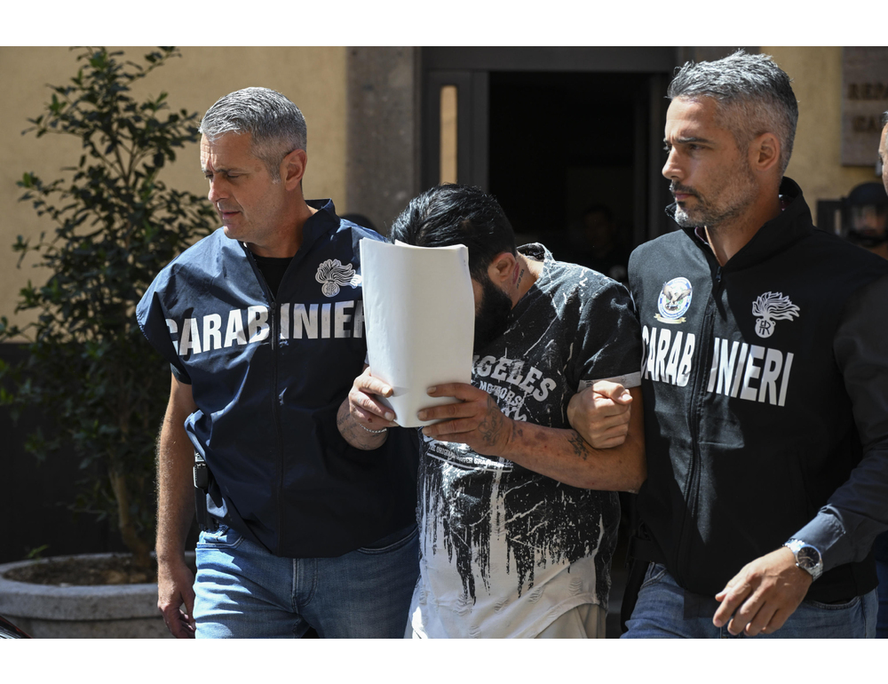 Lavitola al gip, ‘chiesi di sparare contro la villetta di Ranucci’