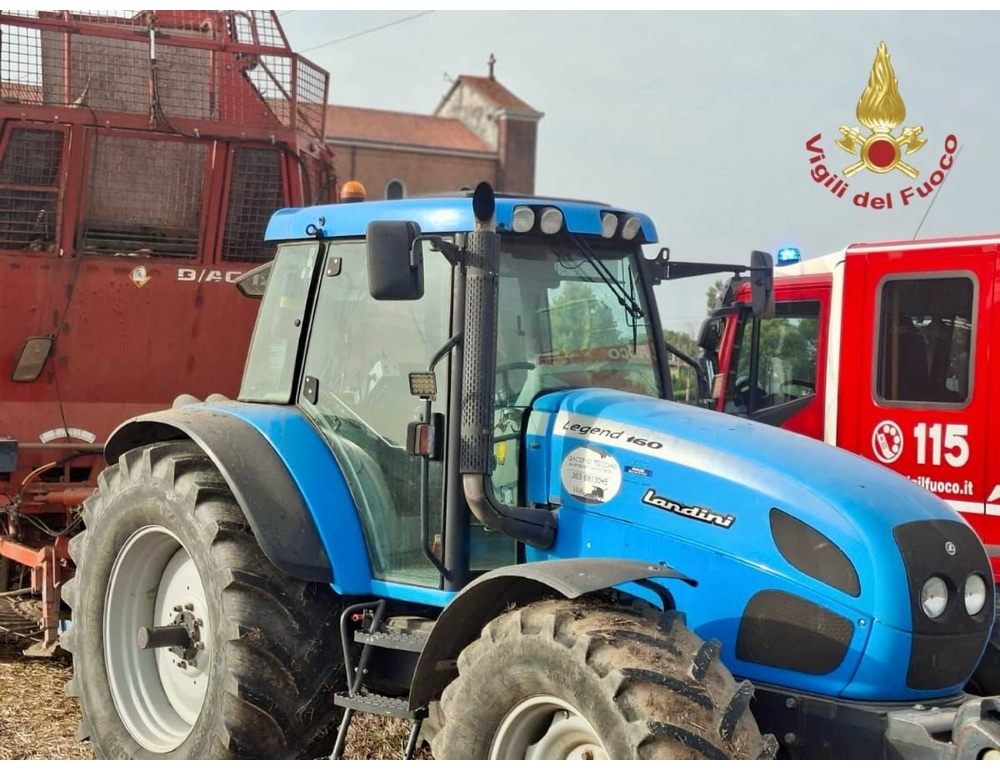 Lavoratore di 59 anni muore incastrato in un mezzo agricolo