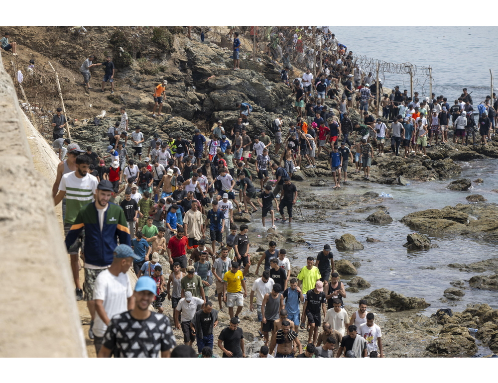 Madrid, ’72mila ingressi illegali a Ceuta, in 70mila sono rientrati’