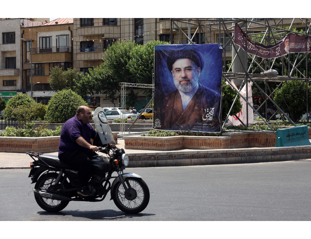 Media Iran, ‘Mojtaba Khamenei ha incontrato il presidente Pezeshkian’