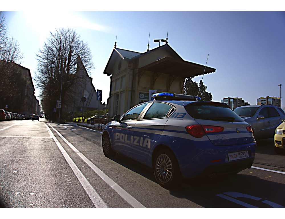 Minaccia la ex sotto casa e lei chiama la polizia, arrestato