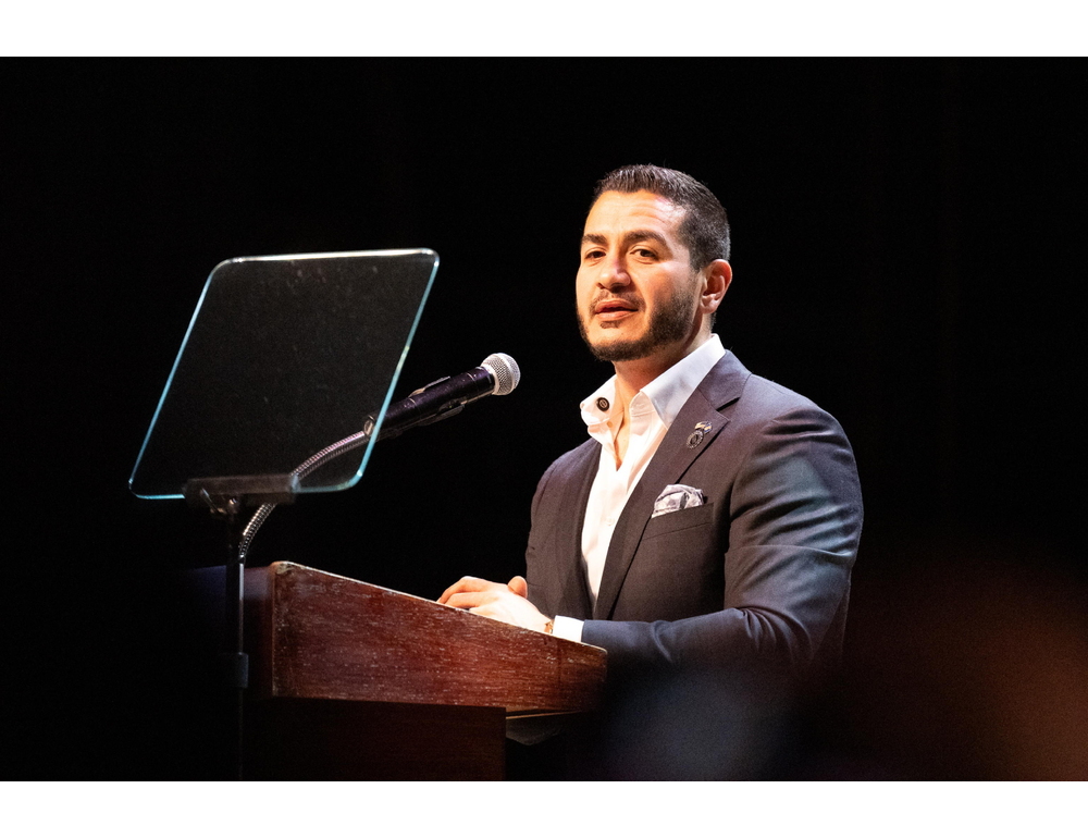 Nbc, Abdul El-Sayed ha vinto le primarie dem per il Senato in Michigan