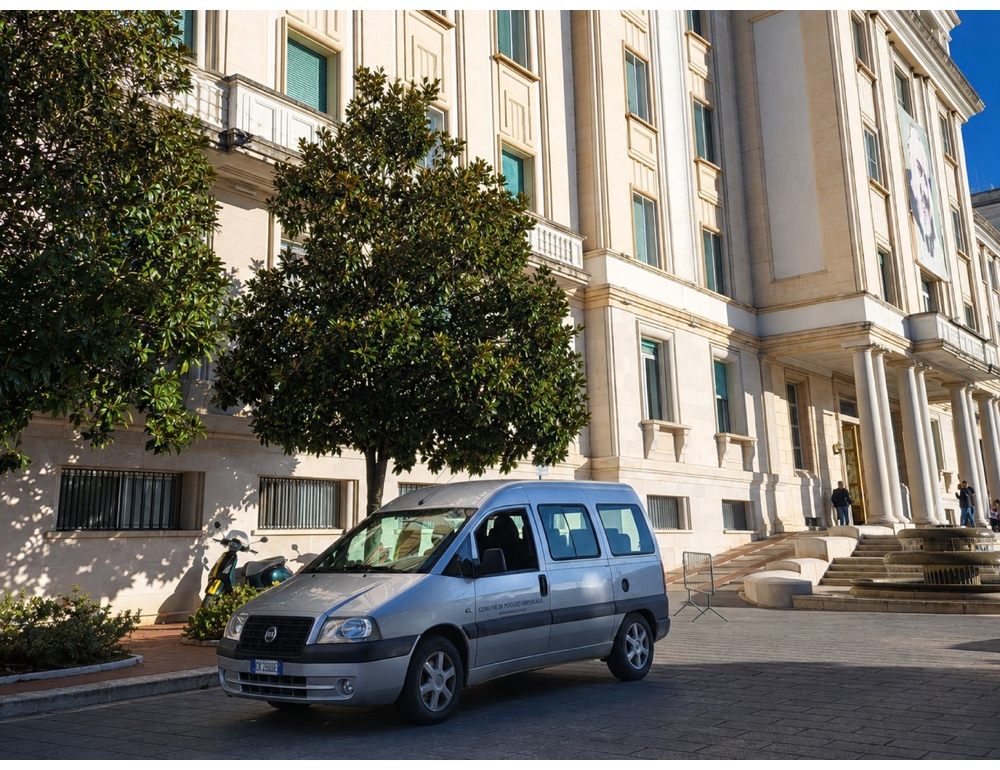 Nel Foggiano nasce il taxi sociale per accompagnare gli anziani dal medico