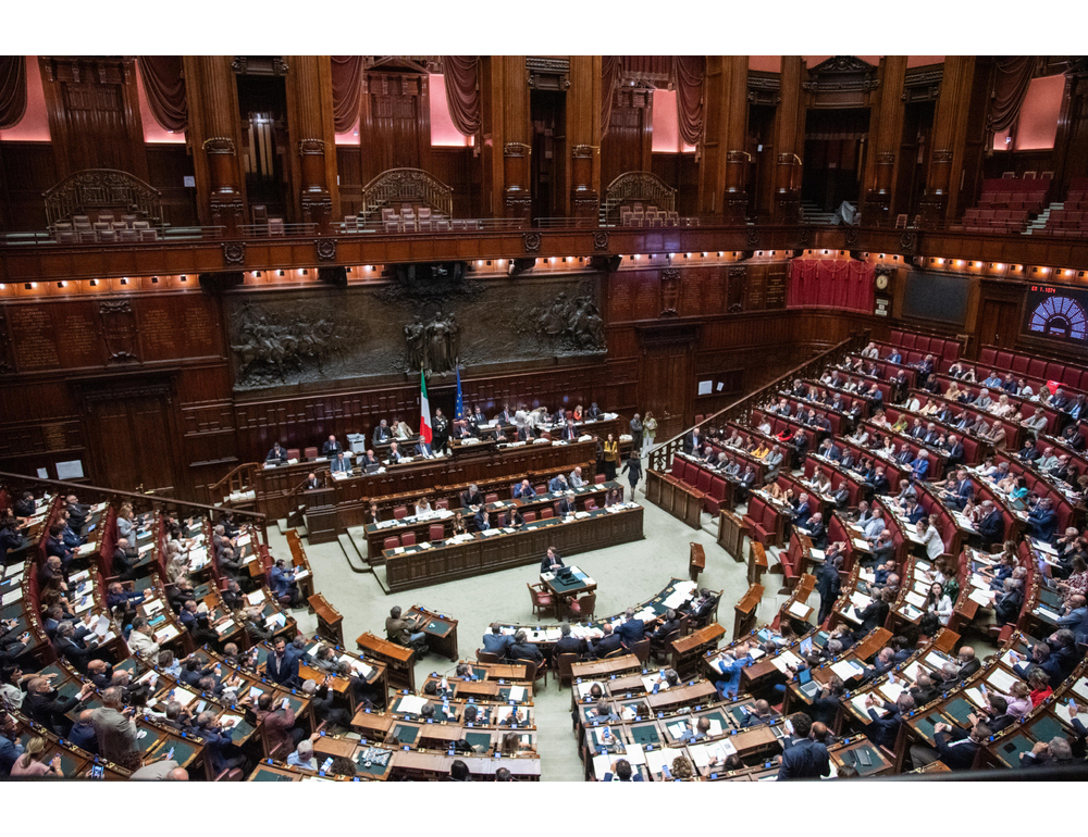 Ok Camera con 181 sì a risoluzione maggioranza sulle comunicazioni di Giorgetti