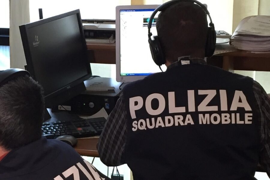 I fatti a giugno nel Bolognese. Indagini da segnalazione di una madre che scoprì il video