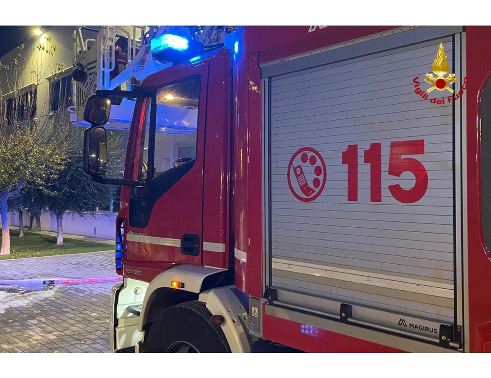 Presunte esalazioni, evacuati 85 dipendenti da un’azienda nel Milanese