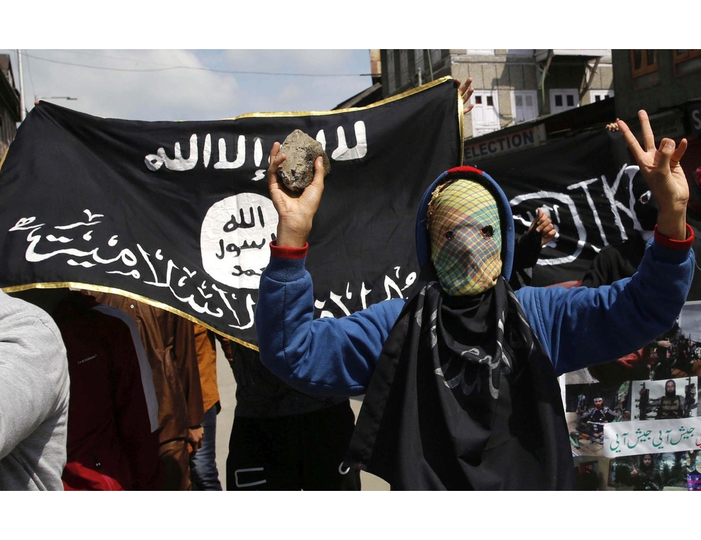 Propaganda per l’Isis, 16enne arrestato per terrorismo