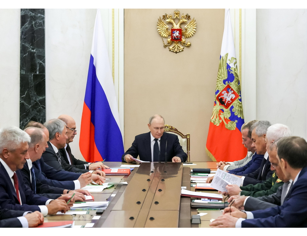 Putin promette rappresaglia per gli attacchi ucraini ai magazzini e-commerce