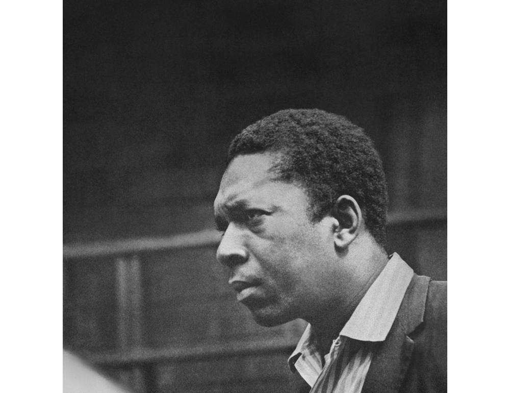 Tivùsat, l’omaggio al sassofonista John Coltrane a cento anni dalla nascita