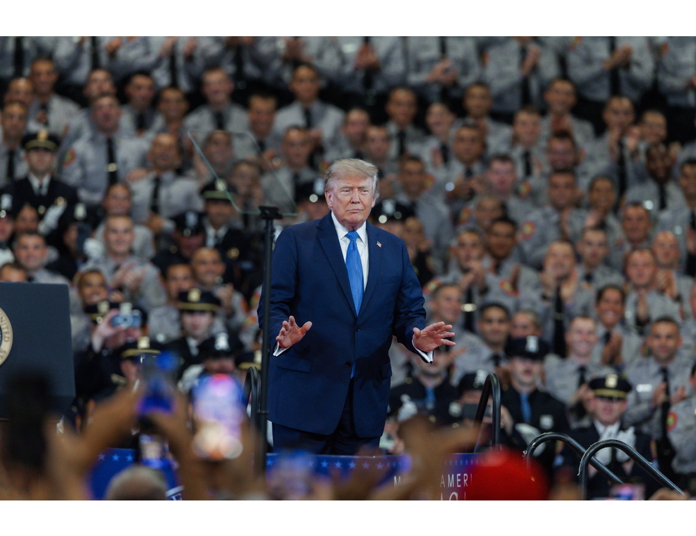 Trump, ‘Xi arriva il 24 settembre, vorrei ospitare 3.000 persone alla Casa Bianca’