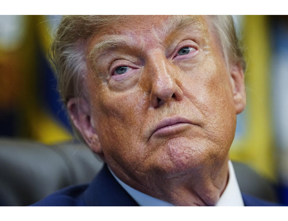 Trump, ‘colpiremo l’Iran in modo pesante economicamente’