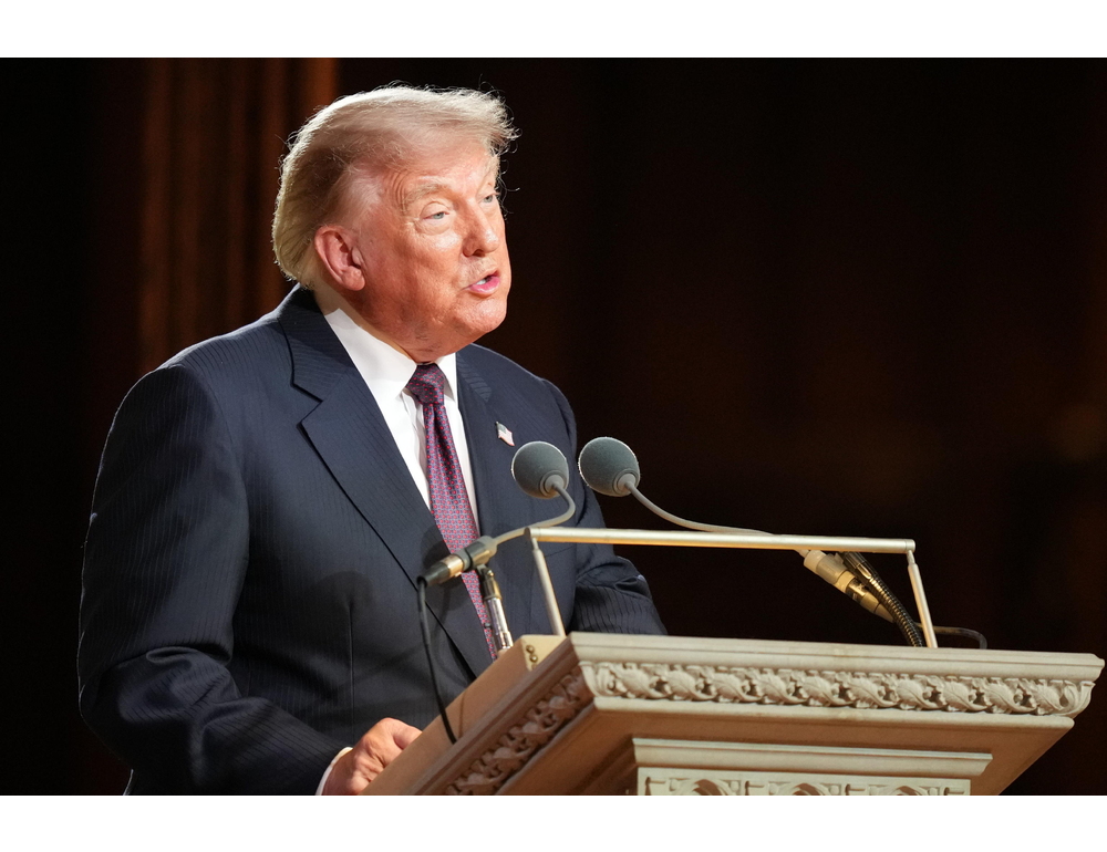 Trump, ‘il blocco navale continua fino ad un accordo o ad una resa totale’