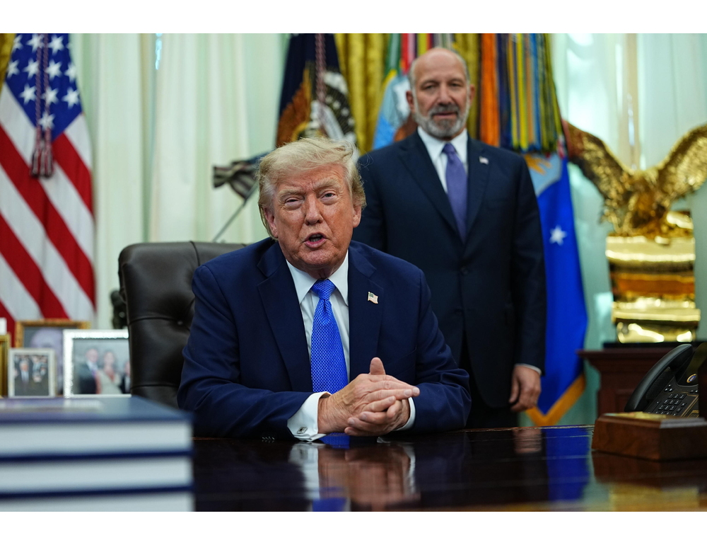 Trump, ‘negoziati in corso su Hormuz, annuncio potrebbe avvenire presto’