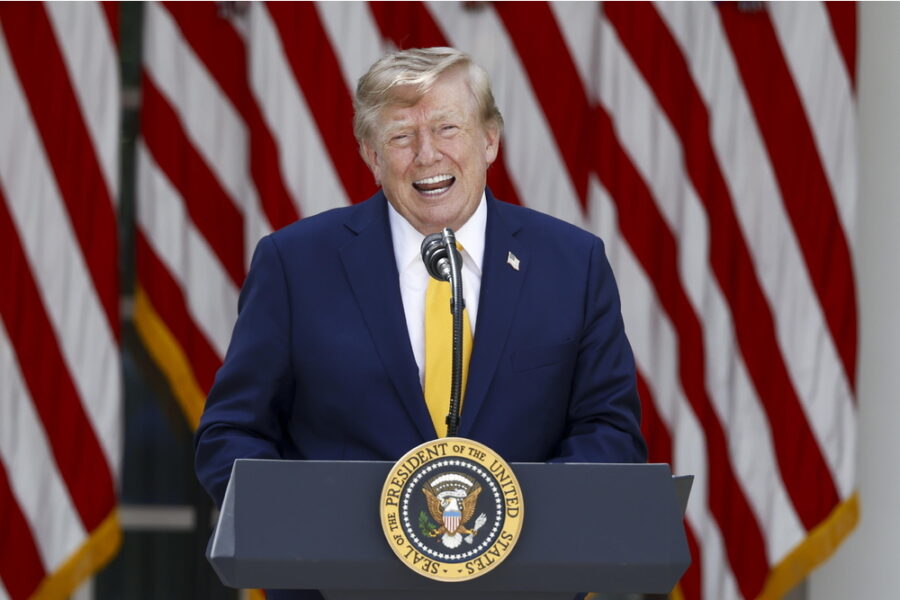 Il presidente Usa: 'non prevediamo di fare più molti affari con loro'