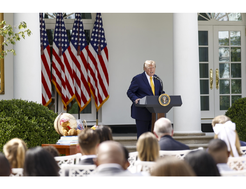 Trump, tutte le mine a Hormuz rimosse o fatte brillare