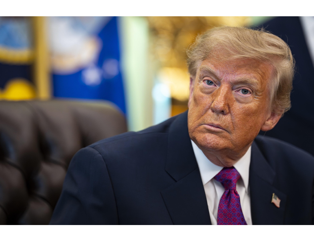 ‘Trump valuta attacchi limitati nello Stretto di Hormuz’