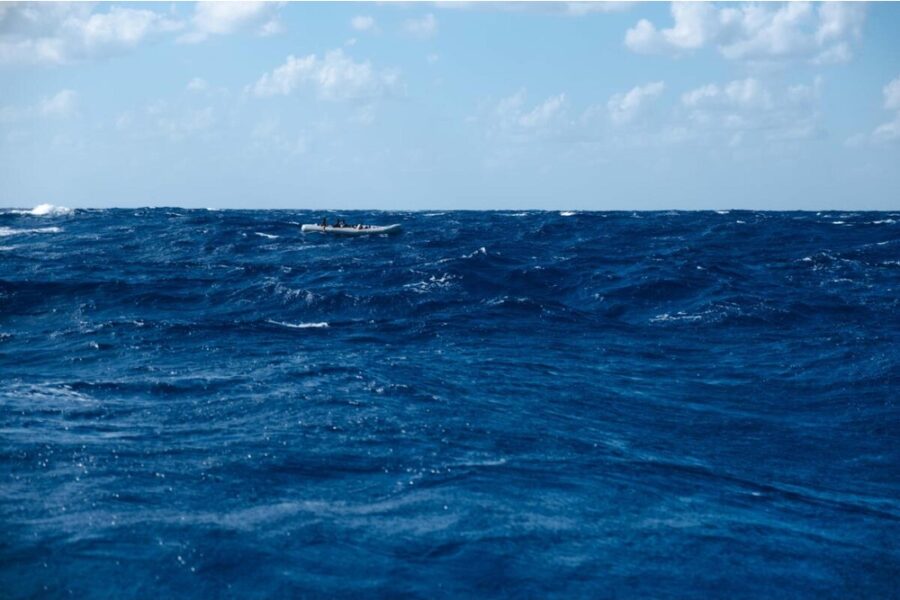 Avvistati dal velivolo di una ong che ha contattato la Guardia costiera italiana
