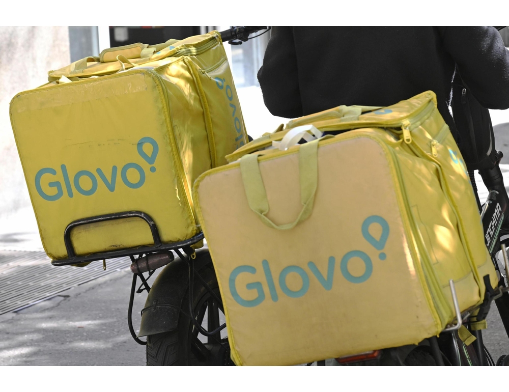 Usb, Glovo obbligata dai giudici a garantire la sicurezza dei rider
