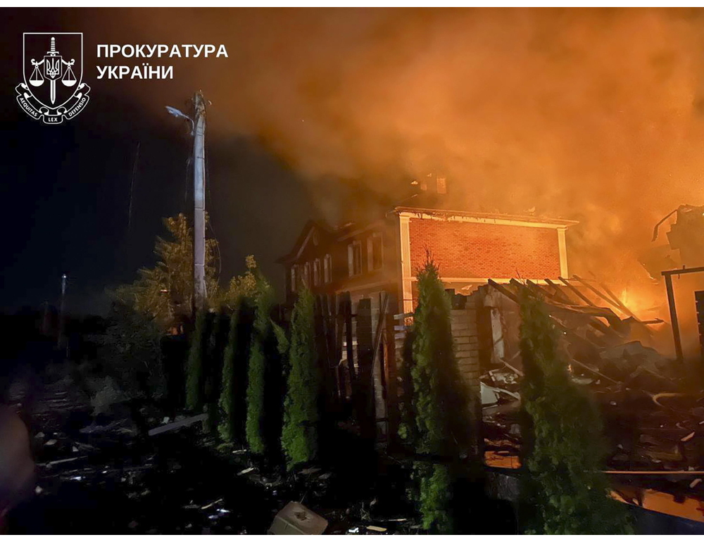 Zelensky, ‘a Kiev ucciso un bimbo di 3 anni e i suoi nonni’