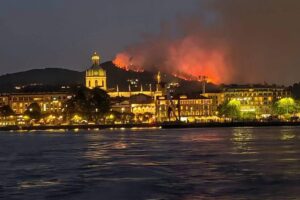 Incendio sul Monte Goi: evacuate cinque persone