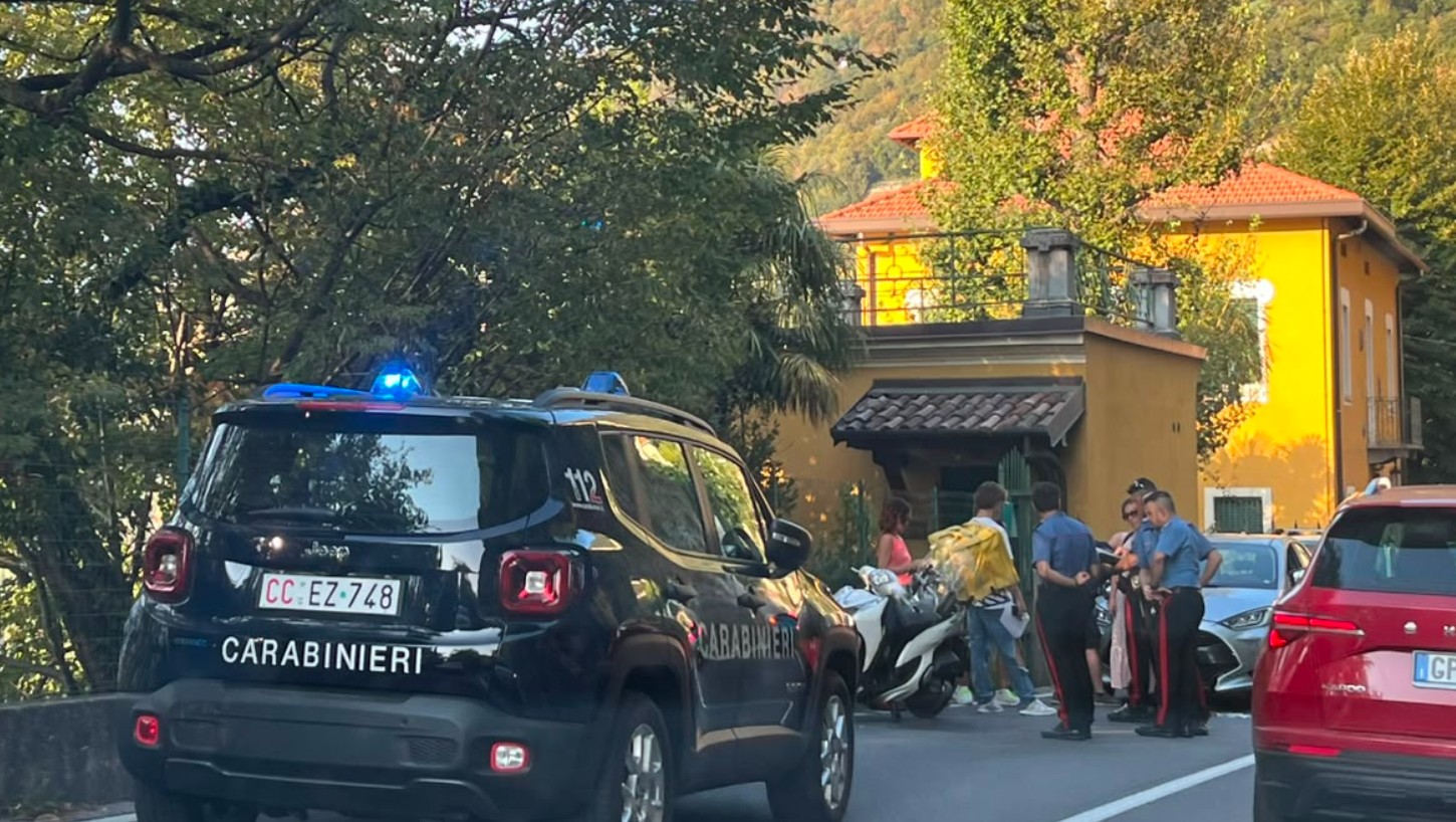 Incidente sulla Lariana: scontro fra due moto, viabilità in tilt