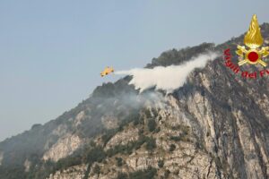 Incendio sul Monte Moregallo, la situazione è tornata sotto controllo