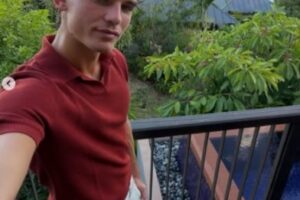 Nico Paz, relax con la fidanzata Emma alle Seychelles
