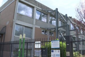 5,8 milioni per il Romagnosi di Erba e il Pessina di Appiano: previsti interventi di efficientamento energetico e un anno di lavori