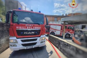 Ferragosto, i vigili del fuoco richiamano al senso civico e alla massima attenzione
