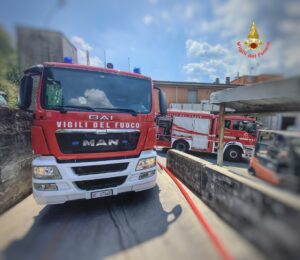 Ferragosto, i vigili del fuoco richiamano al senso civico e alla massima attenzione