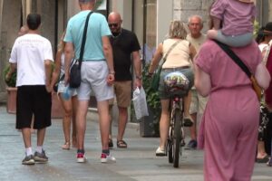 Nuova Ztl, la stretta sulle bici infiamma i comaschi: “Città sempre meno a misura di residenti”