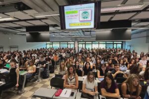 Medicina, aule piene all’Insubria per il semestre aperto, iscritti quasi 600 alunni