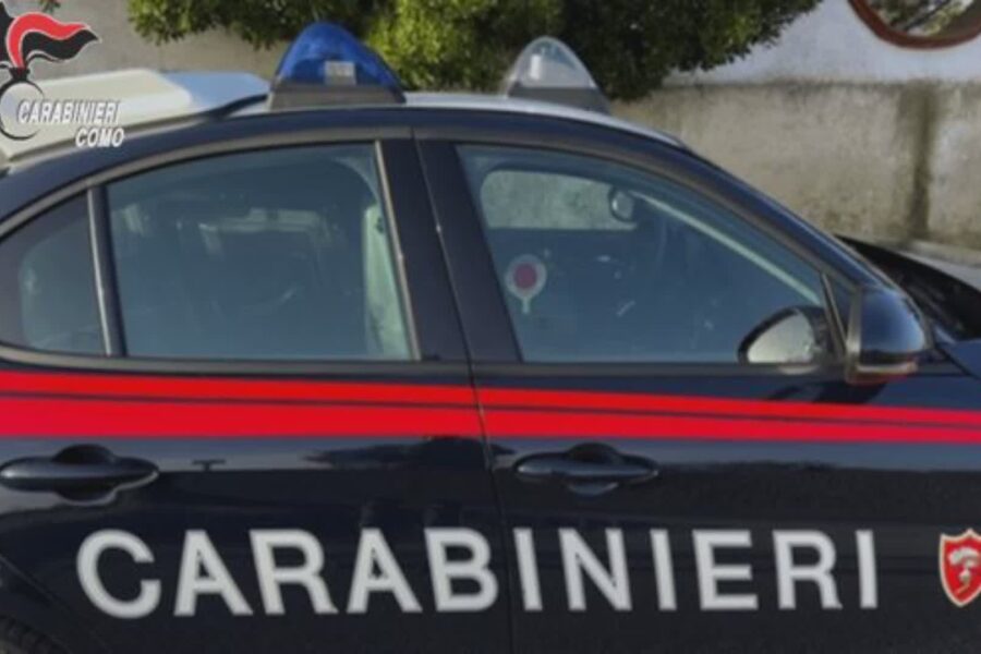 Coltello puntato al collo e al fianco, violenta aggressione tra minorenni a Bregnano