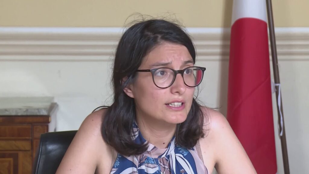 Richiesta di dimissioni dell'assessore Roperto, anche Forza Italia chiede un passo indietro