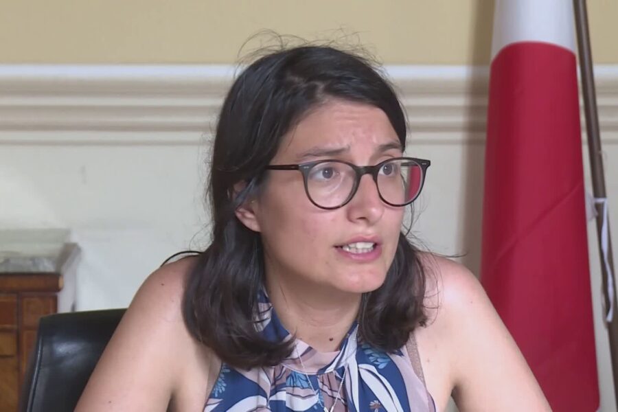 Richiesta di dimissioni dell’assessore Roperto, anche Forza Italia chiede un passo indietro