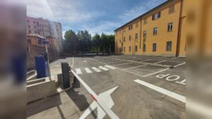 Como, il nuovo parcheggio gestito dal Collegio Gallio: 62 posti a 2,50 euro all’ora