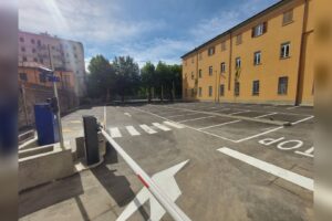 Como, il nuovo parcheggio gestito dal Collegio Gallio: 62 posti a 2,50 euro all’ora