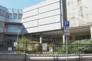 Scuola Corridoni, i possibili scenari. Lunedì in via Sinigaglia il sottosegretario Frassinetti