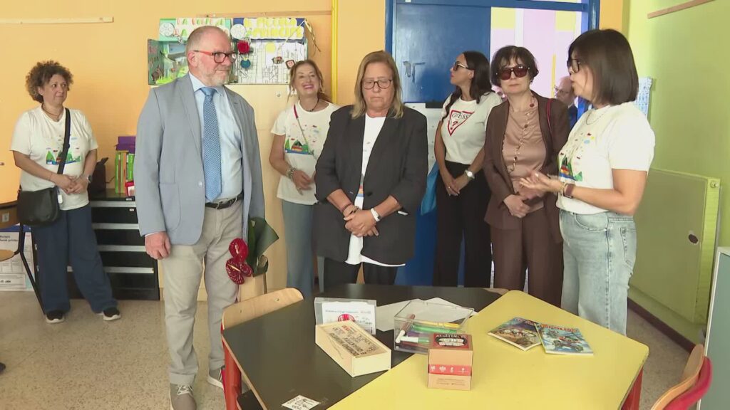 Prima campanella alla Corridoni. L'auspicio di ministro e sottosegretario: 