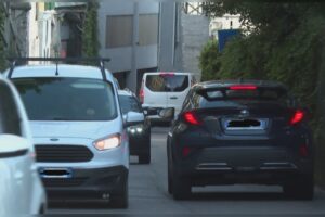 Traffico sulla Lariana, riunione urgente in Provincia. Sindaci e automobilisti esasperati. L’incontro il 5 ottobre