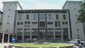 Ospedale di Erba, sindacati all’attacco: “Oggi chiude il punto nascita, domani chissà”
