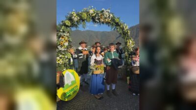 Cernobbio, migliaia in piazza per la Notte Gialla. Coldiretti: “Un successo oltre ogni aspettativa”