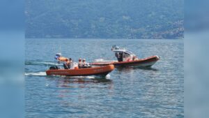 San Siro, si tuffa da una barca e scompare sott’acqua. Disperso un turista di 38 anni