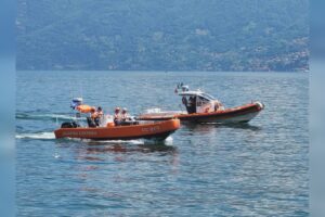 San Siro, si tuffa da una barca e scompare sott’acqua. Disperso un turista di 38 anni