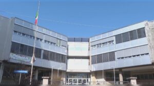 Rapinese su Corridoni: “Crollato un cartongesso”. La replica: “Solo bugie, dal Comune nessuna manutenzione”