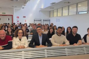 Università dell’Insubria, 47 futuri farmacisti in aula a Como. Prima lezione del nuovo corso